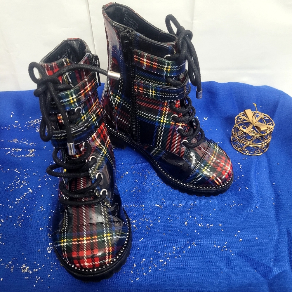 Giani Bini Toddler Plaid Combat Boots With Rhinestone Detail,  Size 8, Brand-new